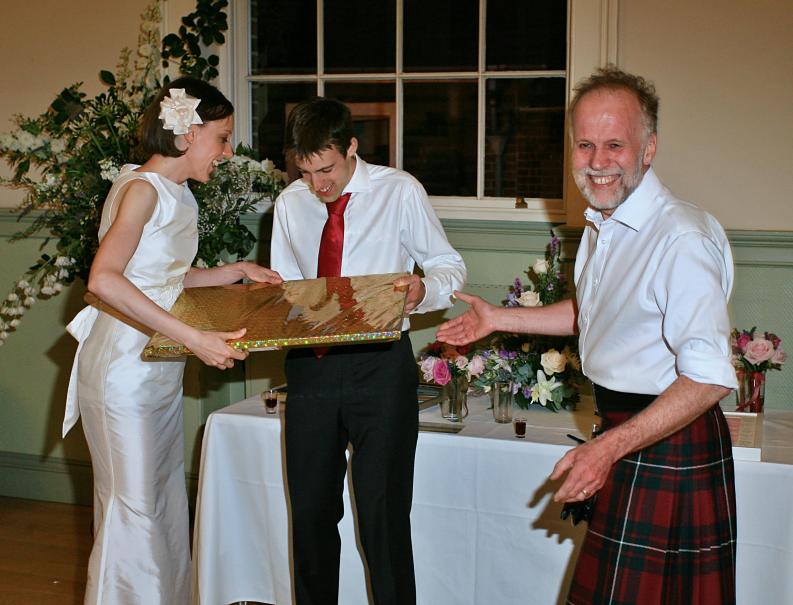20110716-202933.jpg - Gruar present