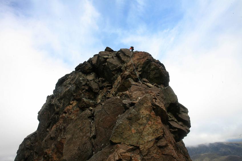 20140524-114945.jpg - Alex begins the abseil