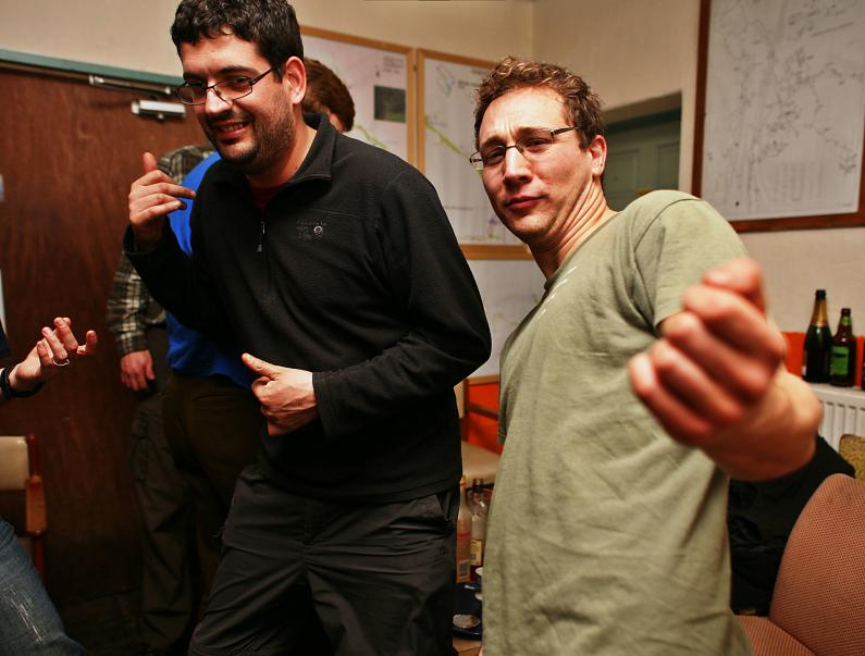 20150101-012616a.jpg - More air guitars