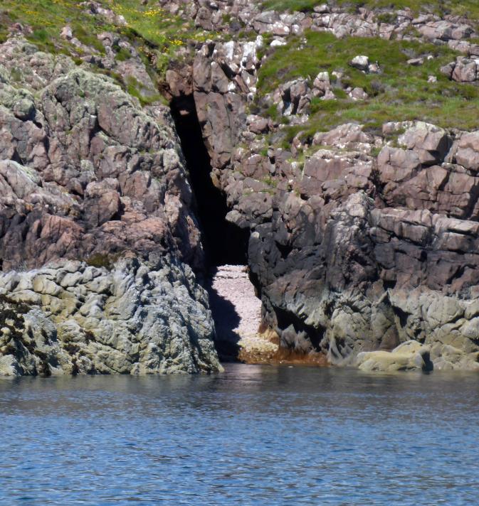 20150706-140144.jpg - Impressive cave