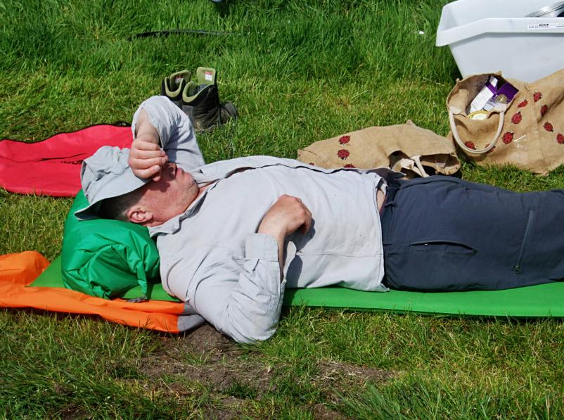 20160529-094832.jpg - Hugh in the sun