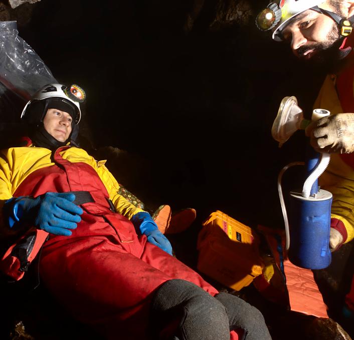 20160910-101844.jpg - Casualty located and about to receive a Little Dragon
