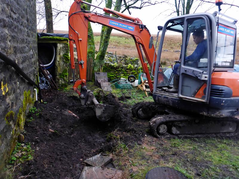 20170330-141634.jpg - Digging out a base