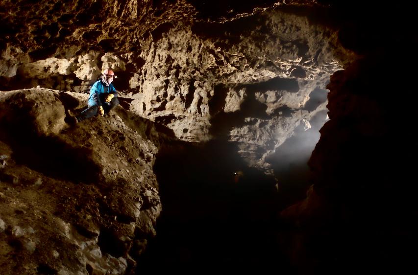 20190126-135136.jpg - Lucy and Ben at the First Stream Chamber