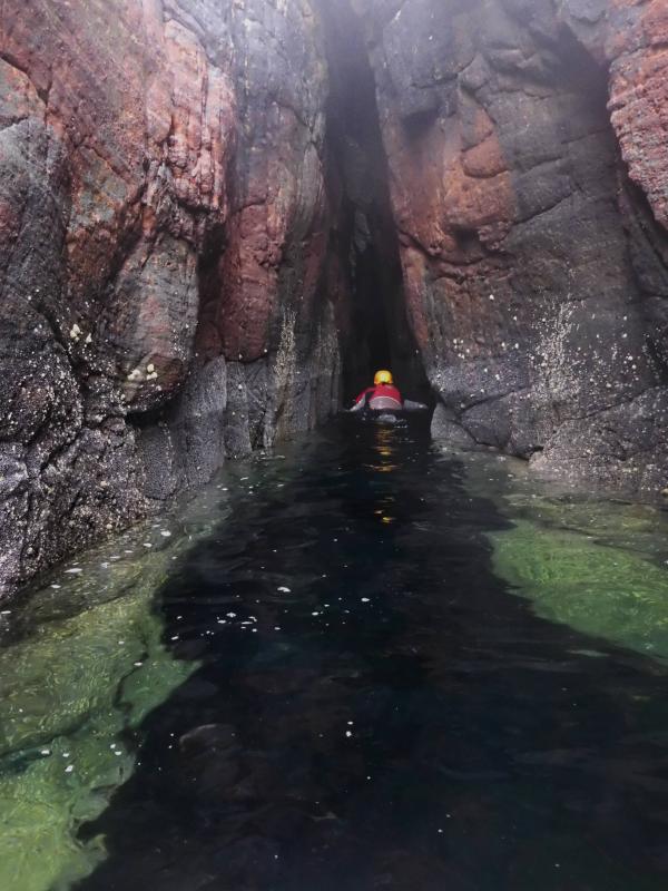 20210718-140319.jpg - Exploring a rift cave